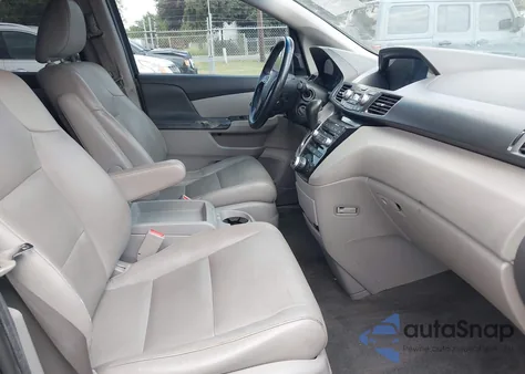 2013 Honda Odyssey Touring/Touring Elite from USA, damaged, VIN 5FNRL5H95DB086041